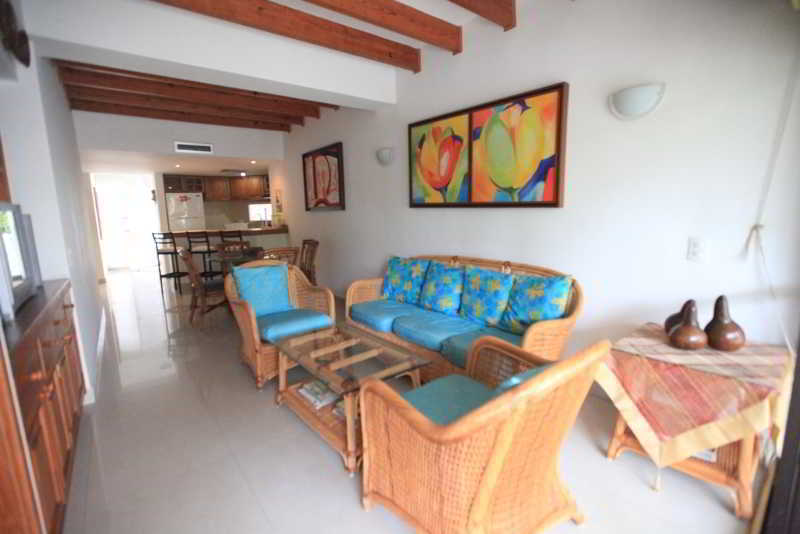 Zoila Agudelo Aptos Hotel 3*