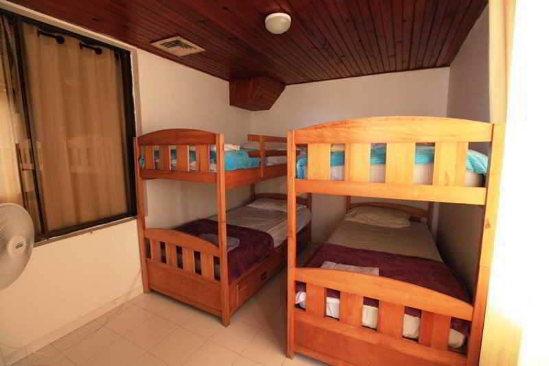 Hotel Zoila Agudelo Aptos 3*